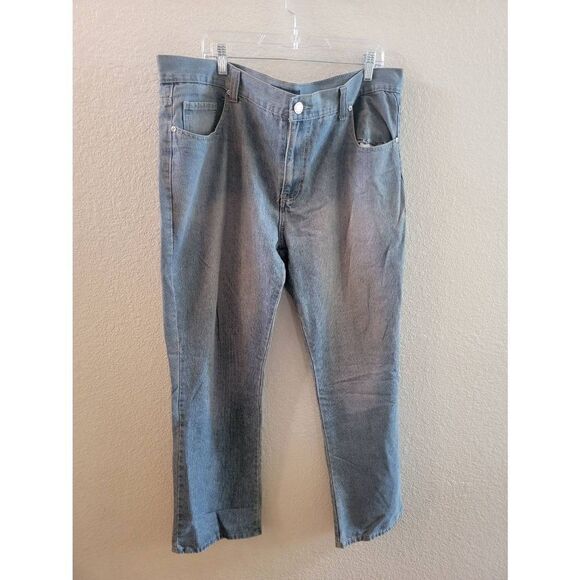 Roadblock Men's Light Wash Blue Zip Fly Straight Leg Denim Jeans Size 40/32 - Picture 1 of 3